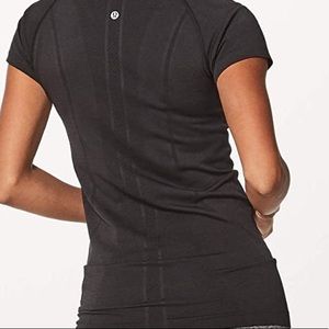 Lululemon swiftly tech shirt